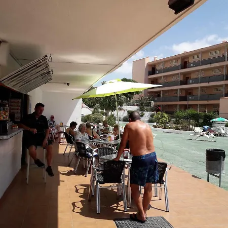 Apartment Summerland Lc *